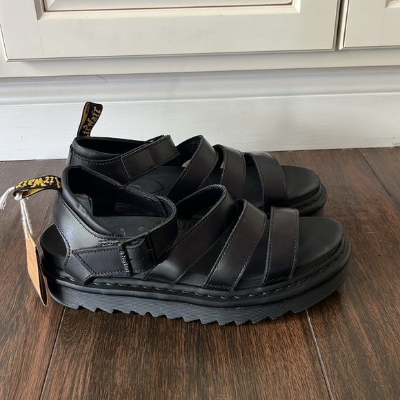 NWT DR MARTENS Blaire Sandals! - Picture 6 of 10